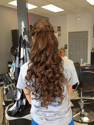 Beauty Salon «New Reflections Salon LLC», reviews and photos, 704 S Potomac St, Waynesboro, PA 17268, USA