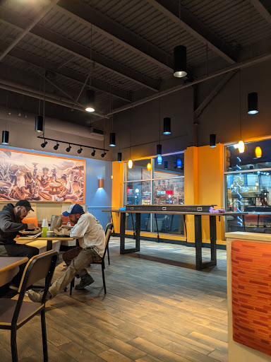 Mexican Restaurant «QDOBA Mexican Eats», reviews and photos, 2421 Cranberry Hwy #304, Wareham, MA 02571, USA