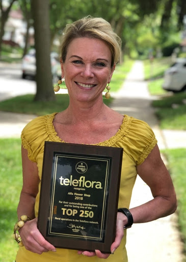 Florist «Alfa Flower Shop», reviews and photos, 7001 W North Ave, Wauwatosa, WI 53213, USA