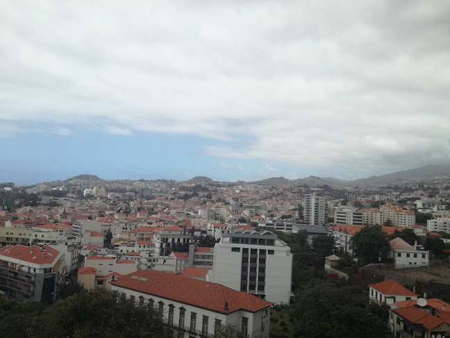 R. da Infância 28, 9060-308 Funchal, Portugal