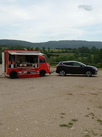 Photos du propriétaire du Restauration rapide Les burgers de la petite montagne siège social à Saint-Hymetière-sur-Valouse - n°3