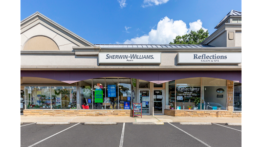Sherwin-Williams Paint Store, 1341 Chain Bridge Rd, McLean, VA 22101, USA, 