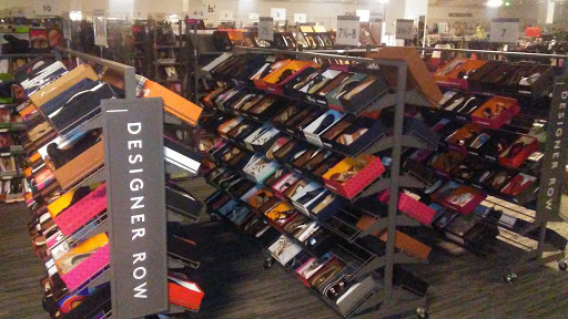 Department Store «Nordstrom Rack Lake Brandon Plaza», reviews and photos, 11201 Causeway Blvd, Brandon, FL 33511, USA