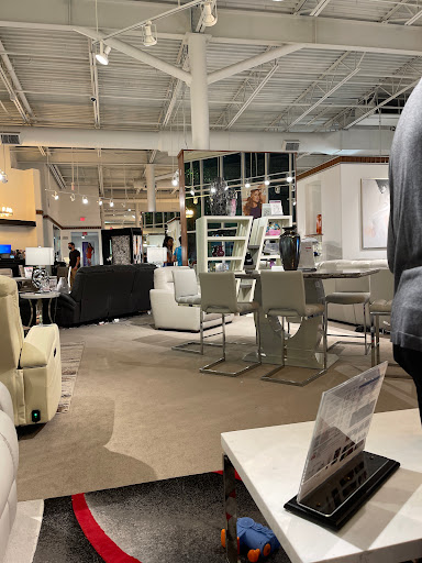 Furniture Store «Rooms To Go & Rooms To Go Kids Furniture Store - Miami International (Doral)», reviews and photos, 10623 NW 12th St, Doral, FL 33172, USA