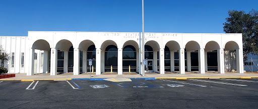 Post Office «United States Postal Service», reviews and photos, 2140 N Hollywood Way, Burbank, CA 91505, USA