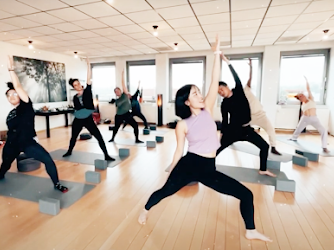 De YogaSchool Spijkenisse is verhuisd naar Hoogvliet