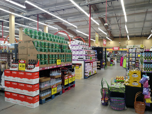 Grocery Store «Grocery Outlet Bargain Market», reviews and photos, 120 Morrissey Blvd, Santa Cruz, CA 95062, USA