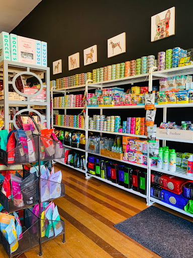 Pet Supply Store «Sprocket & Stone», reviews and photos, 1013 E 53rd St, Chicago, IL 60615, USA