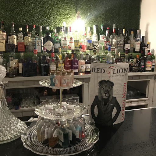 Red Lion Prosecco Lounge and Drinks Bar