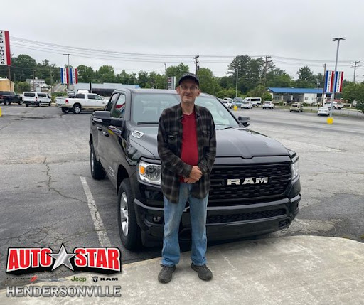 Car Dealer «Hendersonville Chrysler Dodge Jeep Ram», reviews and photos, 401 Duncan Hill Rd, Hendersonville, NC 28792, USA