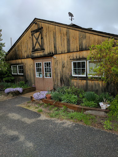 Gourmet Grocery Store «Nodines Gourmet Store», reviews and photos, 39 North St, Goshen, CT 06756, USA