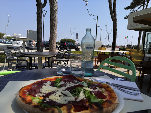 Ristorante Pizzeria La Granseola in Lignano Sabbiadoro, Provincia di Udine