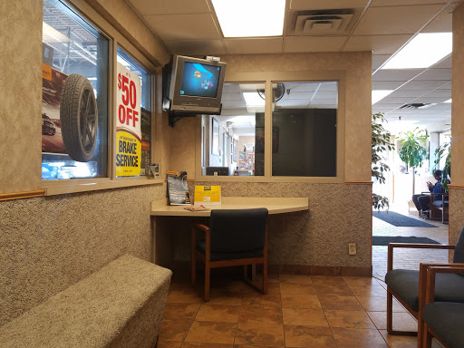 Auto Repair Shop «Car-X Tire & Auto Repair Golden Valley», reviews and photos, 6944 Wayzata Blvd, Golden Valley, MN 55426, USA