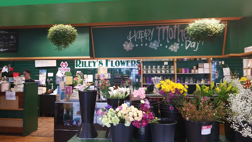Riley's Flowers