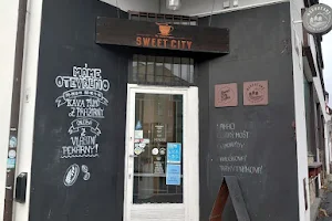 Sweet City image