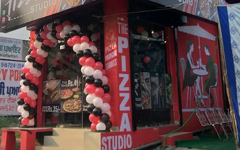 The pizza Studio image