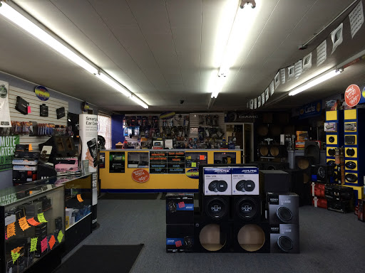 Car Stereo Store «Soundbytes Automotive Electronics,Inc», reviews and photos, 328 W N Ave, Northlake, IL 60164, USA