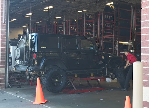 Tire Shop «Discount Tire Store - Woodstock, GA», reviews and photos, 160 Woodstock Square Ave, Woodstock, GA 30189, USA