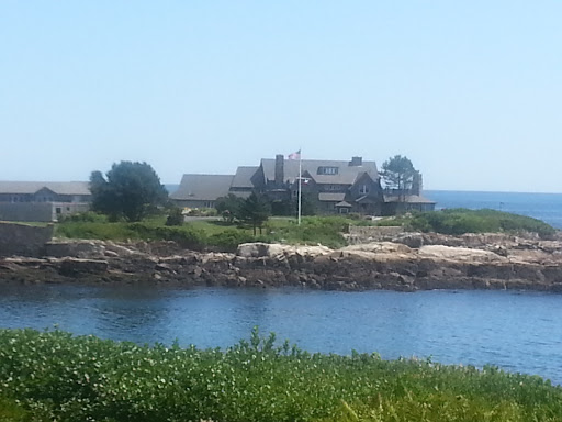 Sightseeing Tour Agency «Lulu Lobster Boat Ride», reviews and photos, 55 West St, Bar Harbor, ME 04609, USA