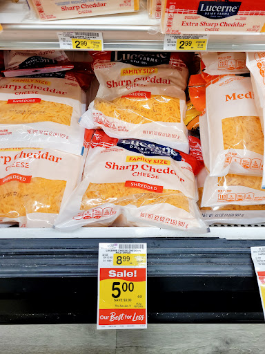 Grocery Store «Jewel-Osco», reviews and photos, 303 Holmes Ave, Clarendon Hills, IL 60514, USA