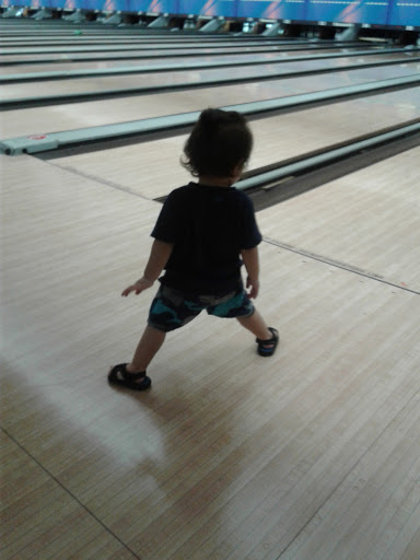 Bowling Alley «Brunswick Zone Desert Sky Lanes», reviews and photos, 7241 W Indian School Rd, Phoenix, AZ 85033, USA