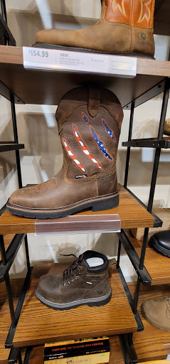 Outdoor Sports Store «Field & Stream», reviews and photos, 2075 Interchange Rd, Erie, PA 16509, USA