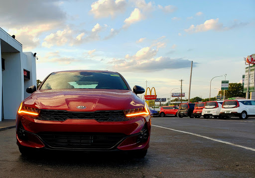 Used Car Dealer «Shoals University Kia», reviews and photos, 4109 N Jackson Hwy, Sheffield, AL 35660, USA