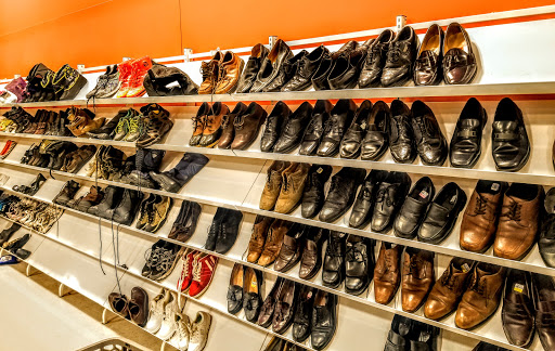 Thrift Store «Goodwill - Maplewood», reviews and photos, 2580 White Bear Ave, Maplewood, MN 55109, USA