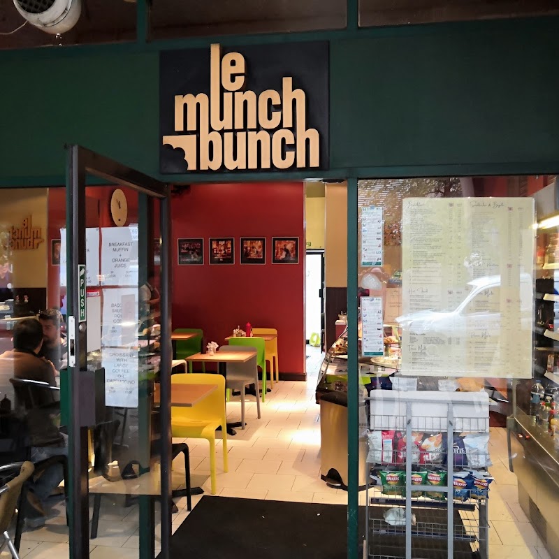 Le Munch Bunch