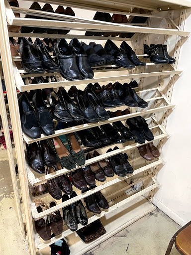 Thrift Store «Value Village», reviews and photos