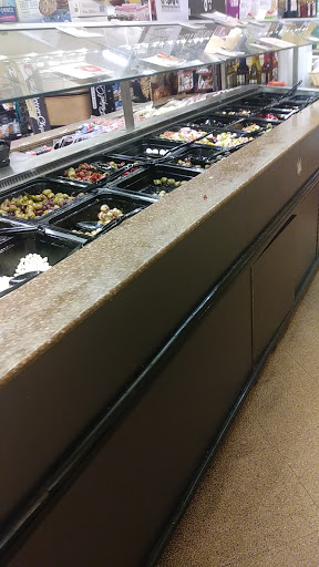 Supermarket «Super Stop & Shop», reviews and photos, 533 E Main St, Bay Shore, NY 11706, USA