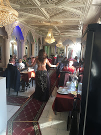 Atmosphère du Restaurant Le Méditerranéen à Bruay-la-Buissière - n°19