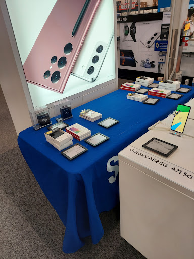 Electronics Store «Best Buy», reviews and photos, 1417 Golden Gate Blvd, Mayfield Heights, OH 44124, USA