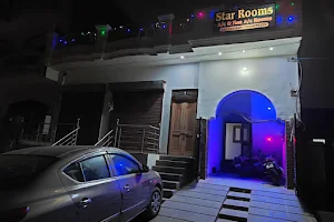 STAR ROOMS image