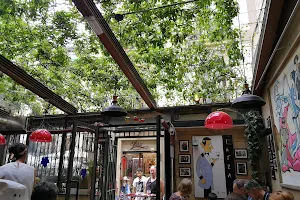 Bar restaurante Intza image