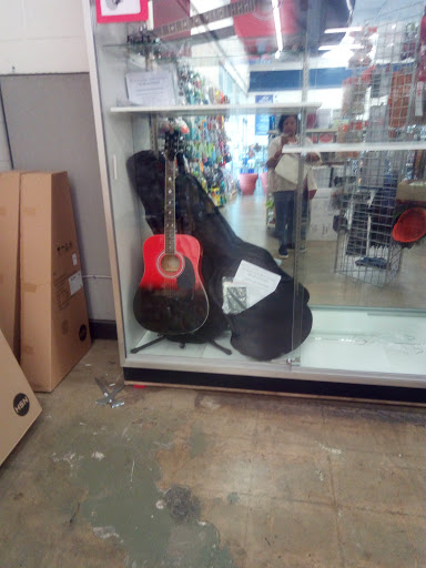 Thrift Store «Goodwill Super Store», reviews and photos, 825 W Pipeline Rd, Hurst, TX 76053, USA