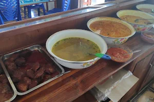 Warung Adinda image