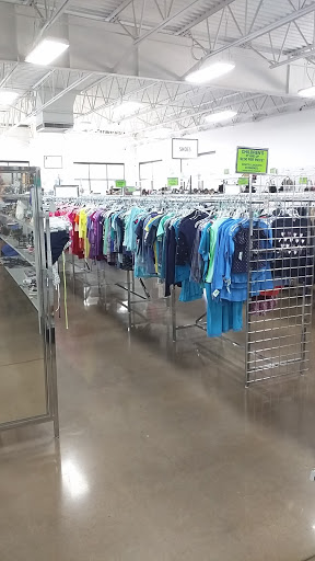 Thrift Store «Goodwill Retail Store of St. Peters – Mid Rivers», reviews and photos, 620 Mid Rivers Mall Dr, St Peters, MO 63376, USA