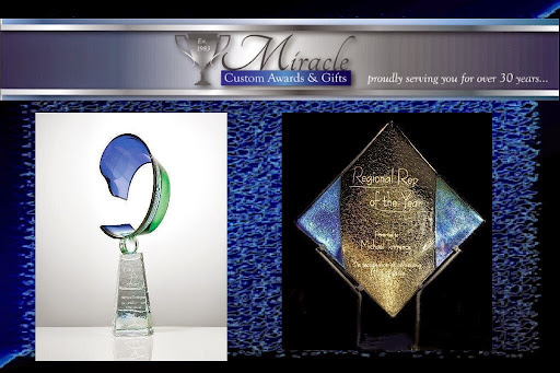 Engraver «Miracle Custom Awards & Gifts», reviews and photos, 565 Wolf Ledges Pkwy, Akron, OH 44311, USA