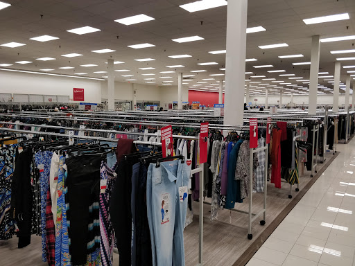 Clothing Store «Burlington Coat Factory», reviews and photos, 5766 Buford Hwy NE, Doraville, GA 30340, USA