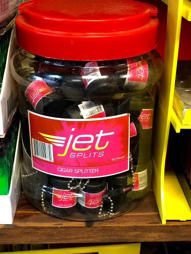 Tobacco Shop «Ipuff Smoke Shop», reviews and photos, 241 Harrison Ave, Garfield, NJ 07026, USA