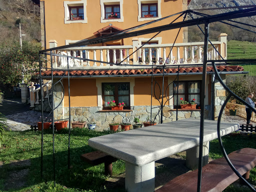 Casa Rural LA VIESCA en Cazo