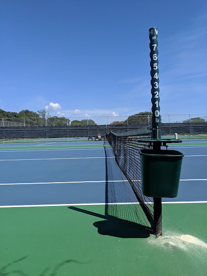 Live Oak Tennis Courts