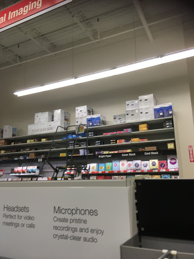 Office Supply Store «Staples», reviews and photos, 30190 US Hwy 19 N, Clearwater, FL 33761, USA