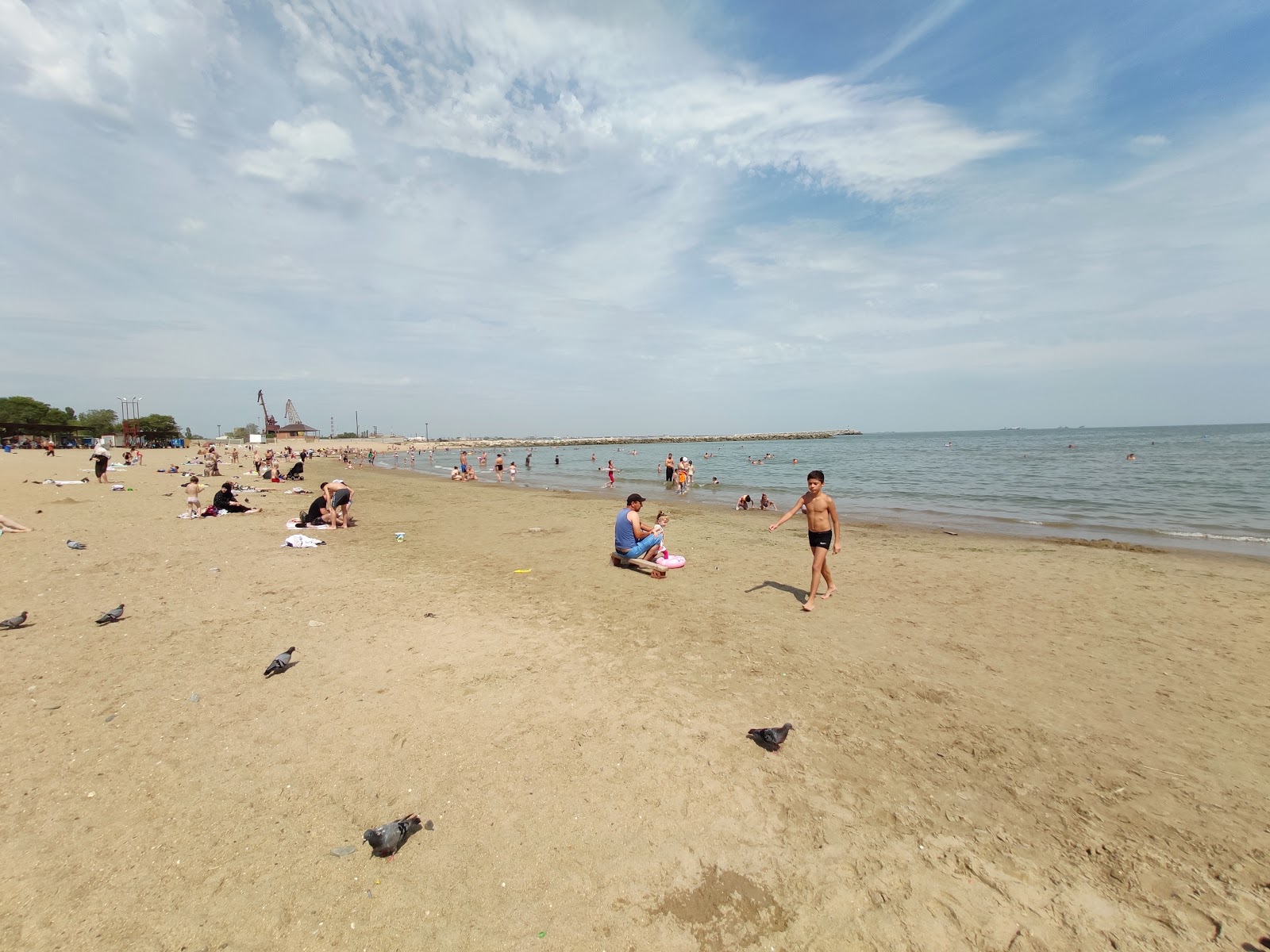 Plazh Berezka'in fotoğrafı hafif ince çakıl taş yüzey ile