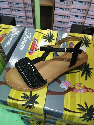 Shoe Store «SHOE! TIME 87», reviews and photos, 8533 S Cottage Grove Ave, Chicago, IL 60619, USA