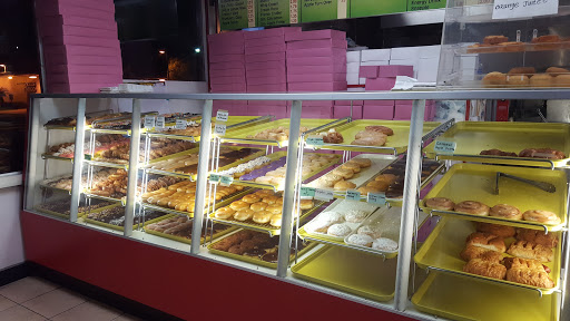 Donut Shop «Donut Star», reviews and photos, 601 W Washington St, San Diego, CA 92103, USA