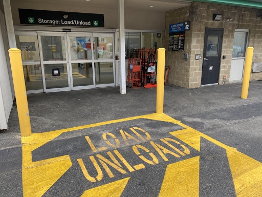 Truck Rental Agency «U-Haul Moving & Storage of Providence at I-95», reviews and photos, 35 Oxford St, Providence, RI 02905, USA