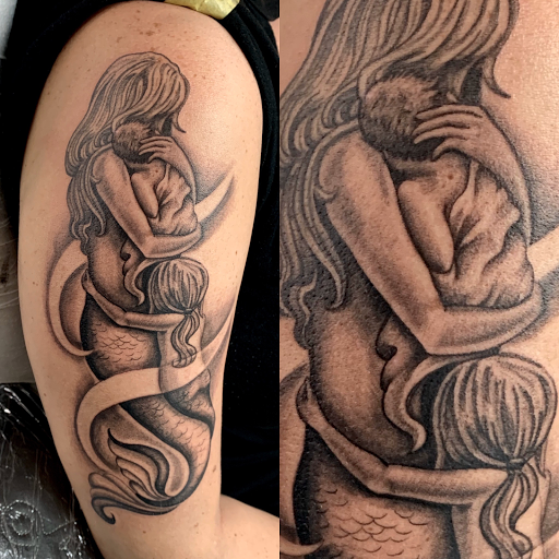 Tattoo Shop «Famous Tattoos», reviews and photos, 643 State Rd, Dartmouth, MA 02747, USA