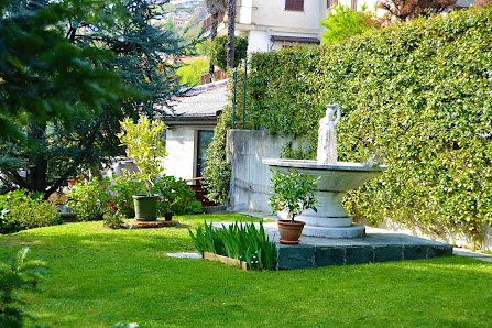 B&B Il giardino botanico Via Mazzini, 21, 22026 Maslianico CO, Italia